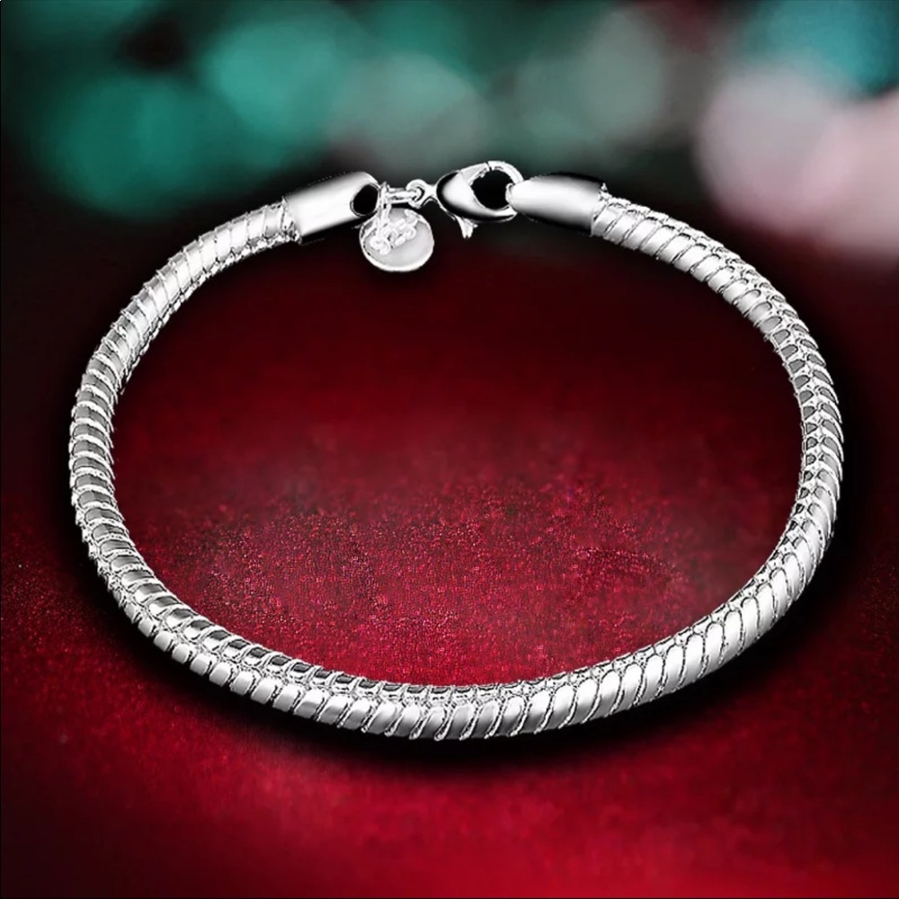 🌟 Silver Bracelet - Picture 1 of 6